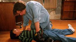 Кадр из фильма "Кальмар и кит" - 1