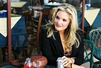 Кадр Продавщица