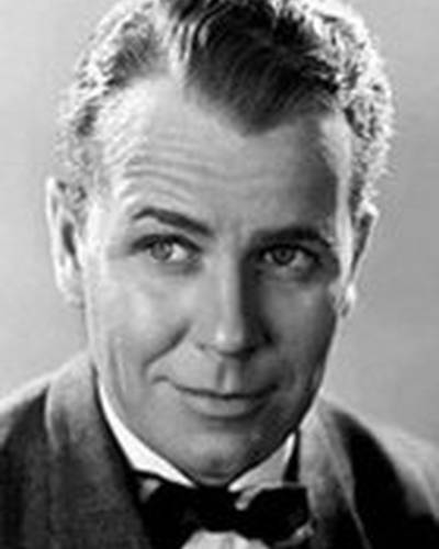 Режис Туми фото