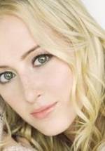 Кейтлин Бенсон фото