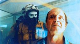 Кадр из фильма "Малыш Дитер должен летать" - 1