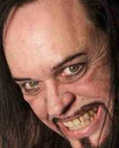 Клеве Холл фото