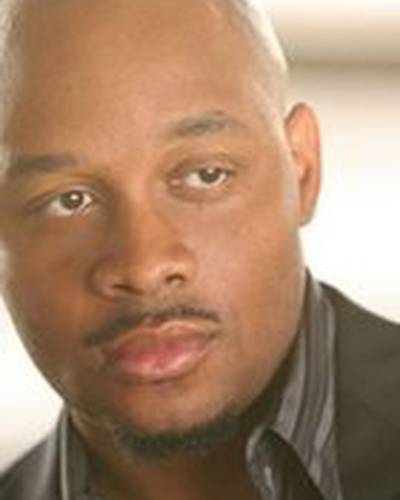 Лоуренс Томас фото