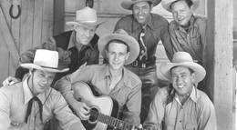 Кадр из фильма "Sunset Serenade" - 1