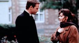 Кадр из фильма "Убить священника" - 1