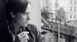 Кадр из фильма "Простые сложности Нико Фишера" - 2