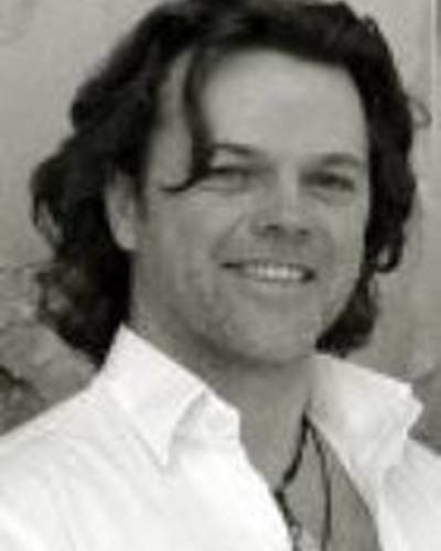 Петер Шеквист фото