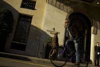 Кадр 3 дня на убийство