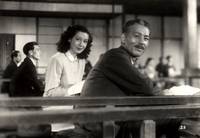 Кадр Поздняя весна