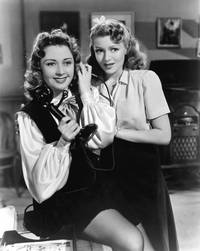 Кадр Две девушки на Бродвее