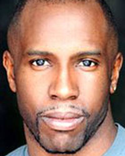 Тревор Джонс фото