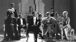 Кадр из фильма "Не говоря о всех этих женщинах" - 1