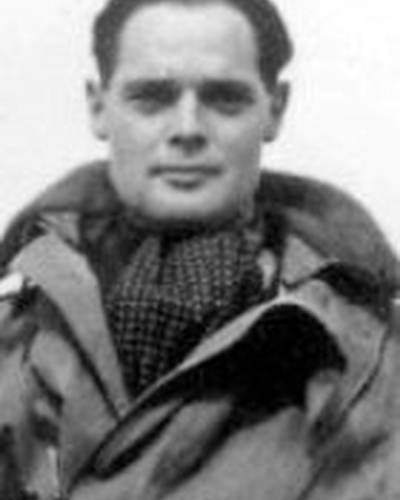 Дуглас Бейдер фото