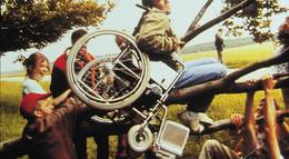 Кадр из фильма "Идиоты" - 2