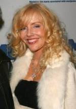 Шелби Чонг фото