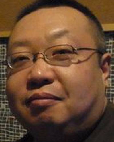 Mitsuyasu Sakai фото