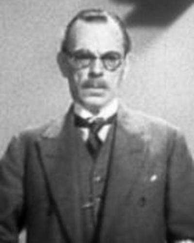 Айвор Барнард фото