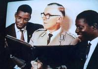 Кадр Befreien Sie Afrika