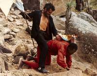 Кадр Дракон зла против святого воителя