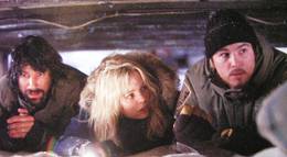 Кадр из фильма "30 дней ночи" - 1