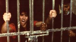 Кадр из фильма "Беги, цыган" - 1