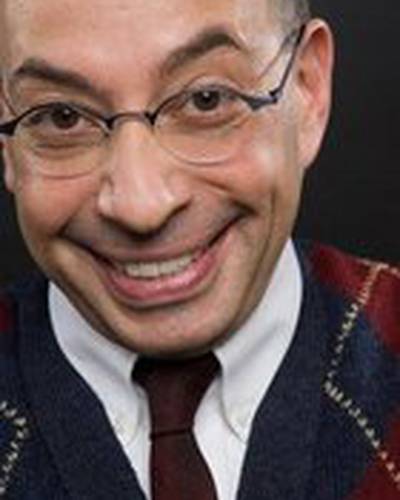 Тони Алькантар фото