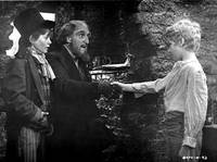 Кадр Оливер!