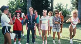 Кадр из фильма "Школа стюардесс" - 1