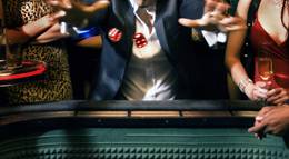 Кадр из фильма "Плохие" - 2