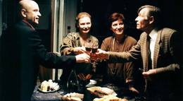 Кадр из фильма "Пуговичники" - 1