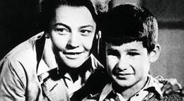 Кадр из фильма "Борцы" - 1