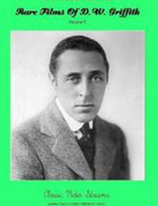 Танцующая перед идолом