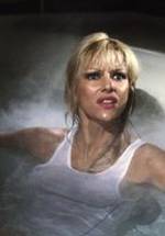 Эшли Ферраре фото