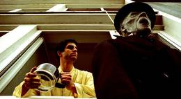 Кадр из фильма "Глупцы" - 1