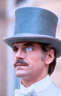 Кадр Любовь Свана