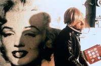 Кадр Я стреляла в Энди Уорхола