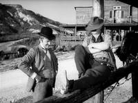 Кадр Деловые люди