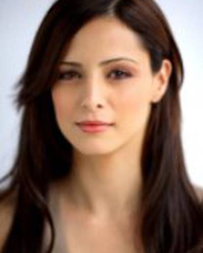 Мине Тугай фото