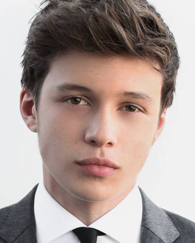 Ник Дж. Робинсон фото