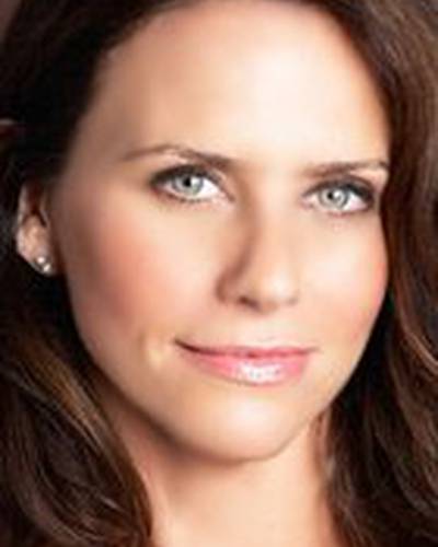 Эми Ландекер фото