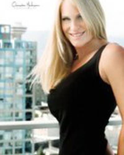 Charie Van Dyke фото