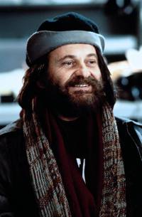 Кадр С почестями