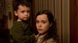 Кадр из фильма "Пикок" - 1