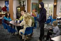 Кадр Дайте Санни шанс