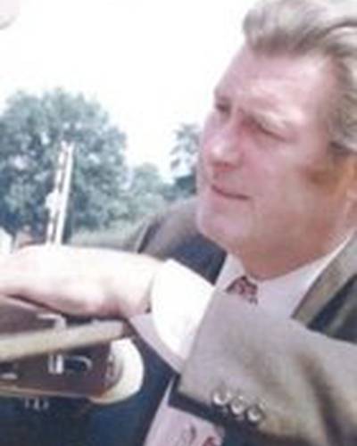 Пол Бисон фото