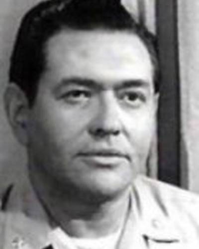 Саймон Оукленд фото