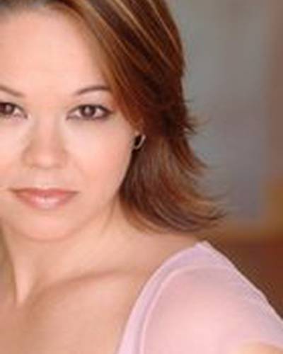 Эмели Мура-Смит фото