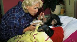 Кадр из фильма "Детектив Шимпански" - 1