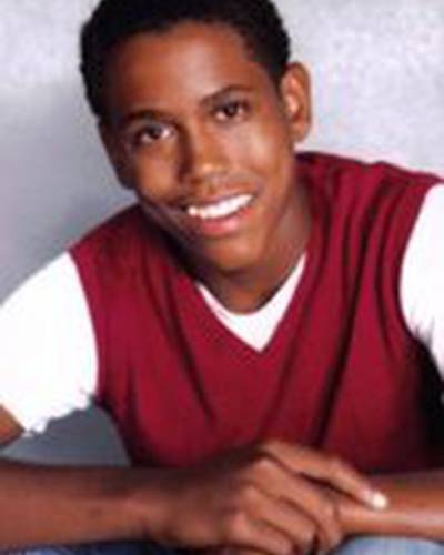 Тадж Беллоу фото