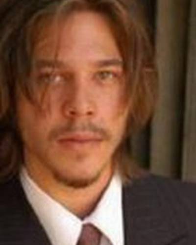 Джастин Смит фото